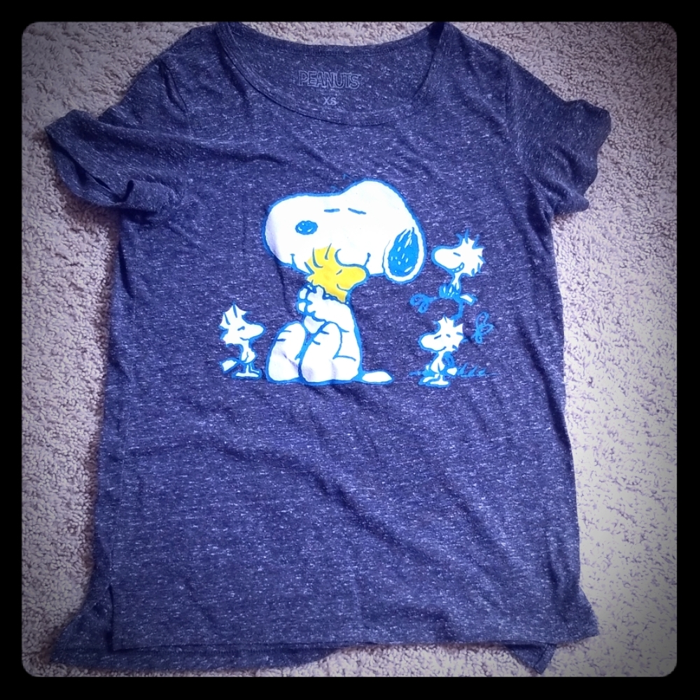 Peanuts Snoopy Tshirt